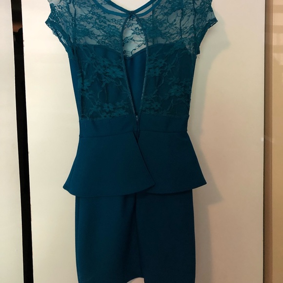 Dress - Picture 2 of 2